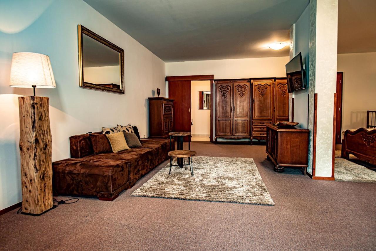 Penzion a restaurace Staré Časy Horní Bečva Extérieur photo